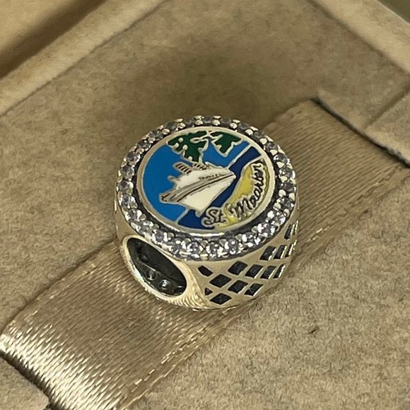 Pandora St. Maarten the Friendly Island Exclusive Bead Charm Button - Picture 2 of 5